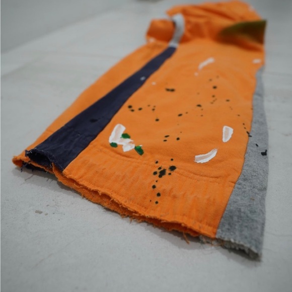 Gallery Depth Sweats - Picture 3 of 3